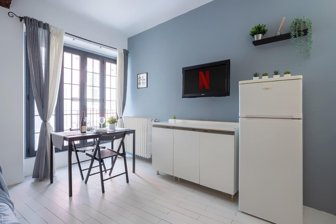 Ferienwohnung Centro Storico • Wi-Fi, Netflix E Terrazzo Pavia Exterior foto